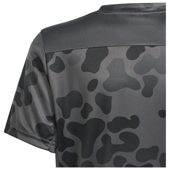 Adidas Παιδική κοντομάνικη μπλούζα Train-Essentials Camo Tee Adidas Παιδική κοντομάνικη μπλούζα Train-Essentials Camo Tee